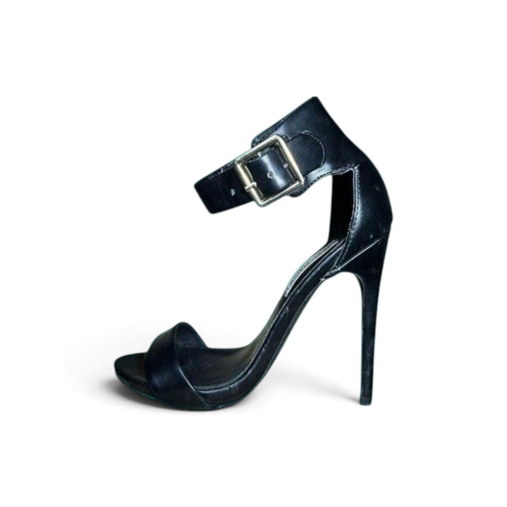 Steve Madden Marlenee Pumps sz 6